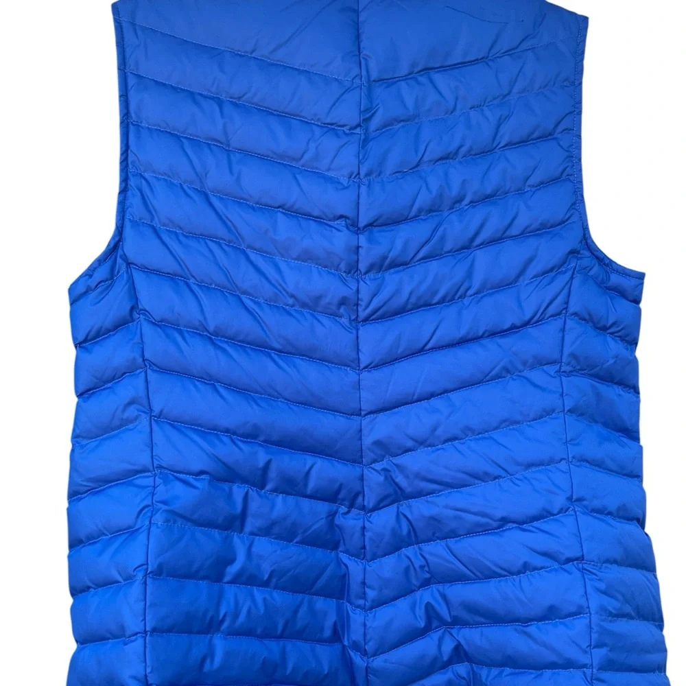 Talbots Size Medium Women’s Vibrant Blue Quilted Vest-pockets